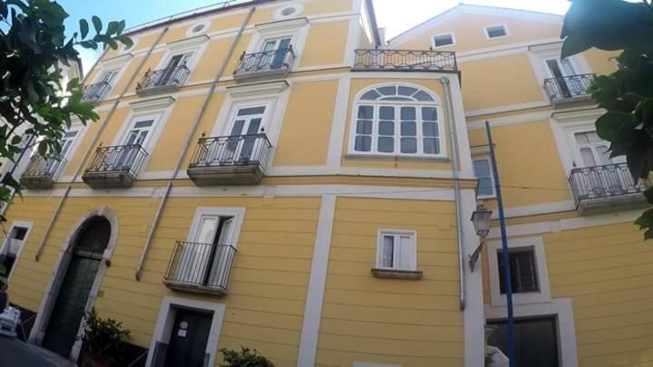 Amalfi Coast Palace In Minori Apartment Екстериор снимка