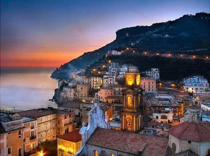 Amalfi Coast Palace In Minori Apartment Екстериор снимка